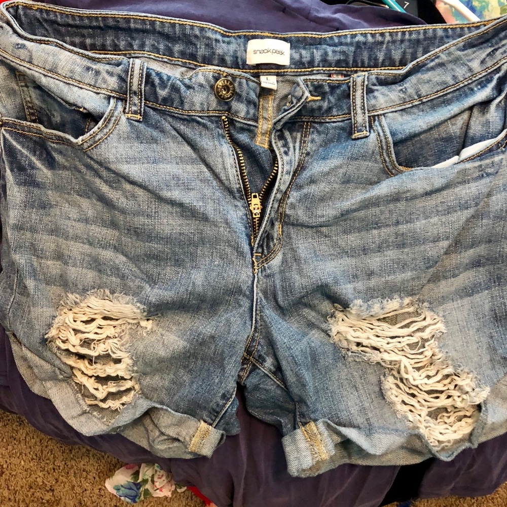 Sneak peak denim shorts